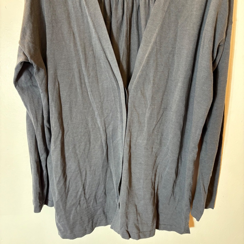 J. Jill Pure Jill Gray Cotton Rayon Hidden Button Pleated Cardigan Sweater XL - Picture 3 of 5